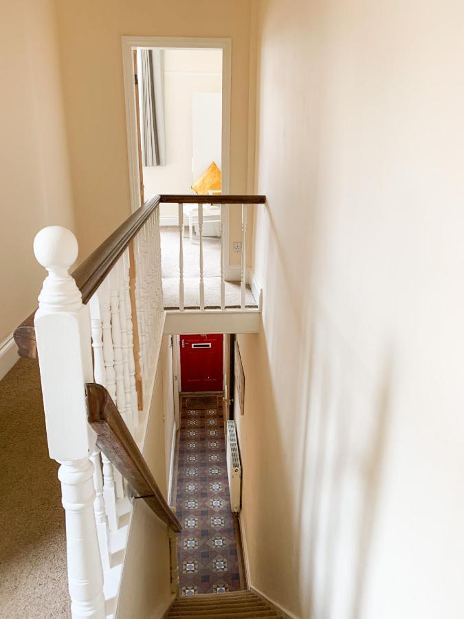 Riverside Lodge - Quaint Victorian Home By The River York Exterior foto